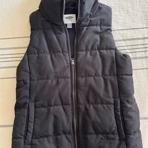 Old Navy Black Quilted Vest